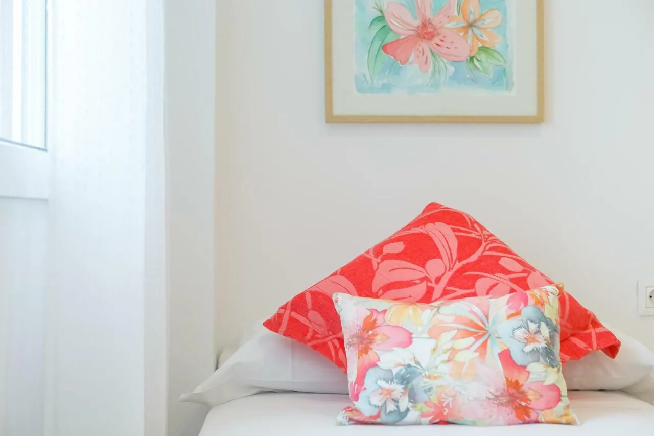 Apartment Casa Ros-Playa Free Parking By Cadiz4Rentals